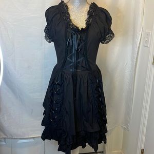 Black peasant/witch dress. Costume?